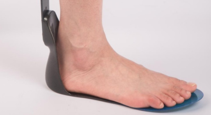 Carbon fiber foot rest